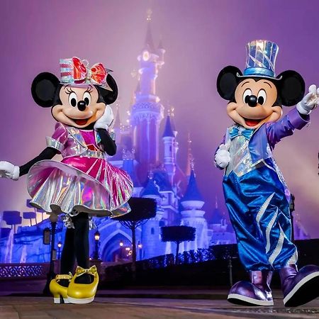 Private House Near Disneyland Монтеврен Екстер'єр фото